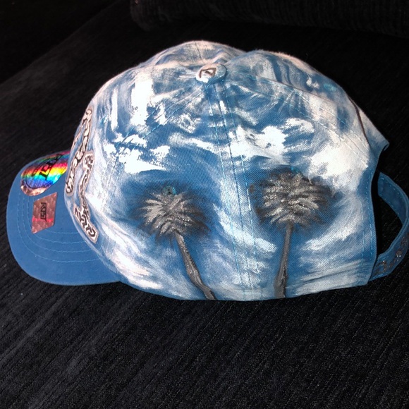 Hat (custom painted) - Picture 2 of 4